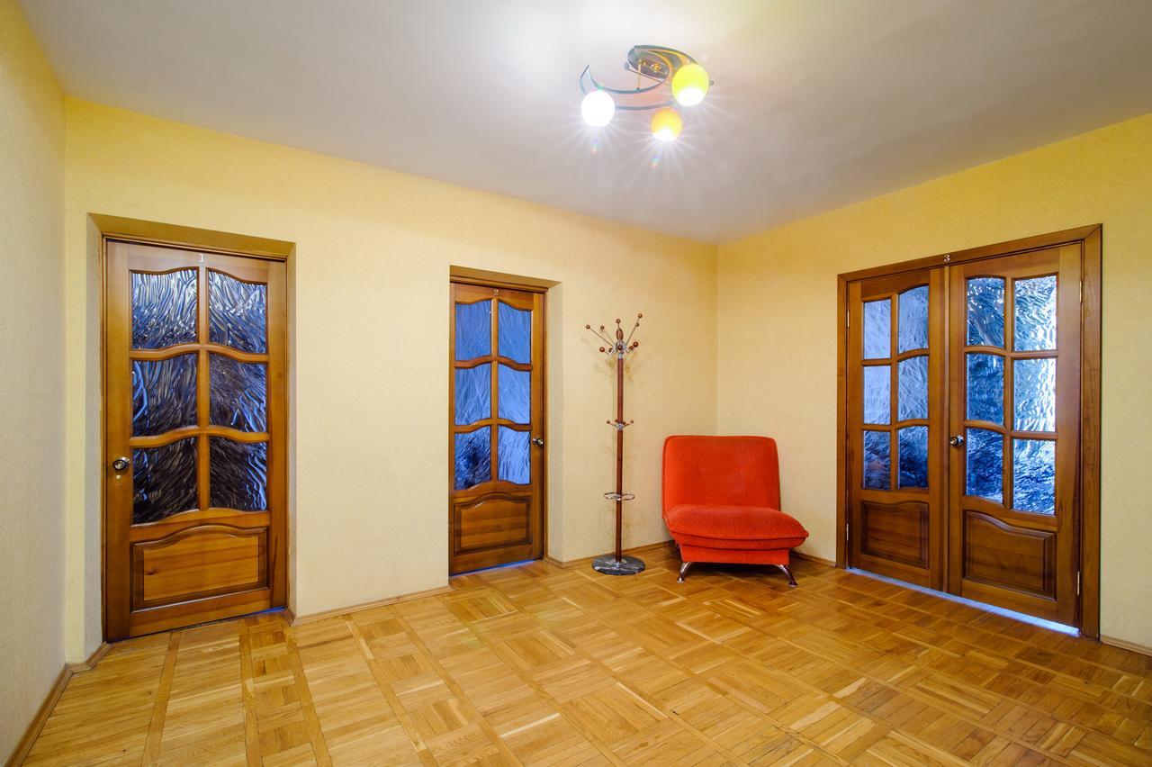 Rooms for rent in the Mayakovskogo Minsk Eksteriør bilde